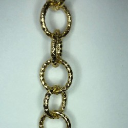 Aluminum chain with large engraved ring, 12 mm, gold color
